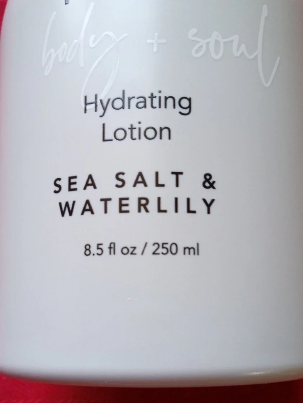 Brand New Thrive Hydrating Lotion